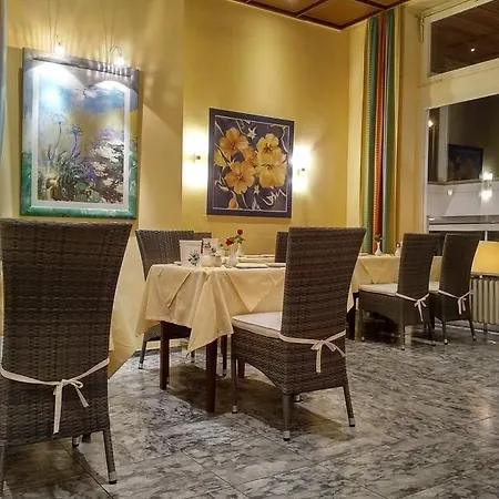 Eden Am Kurpark 3* Bonn