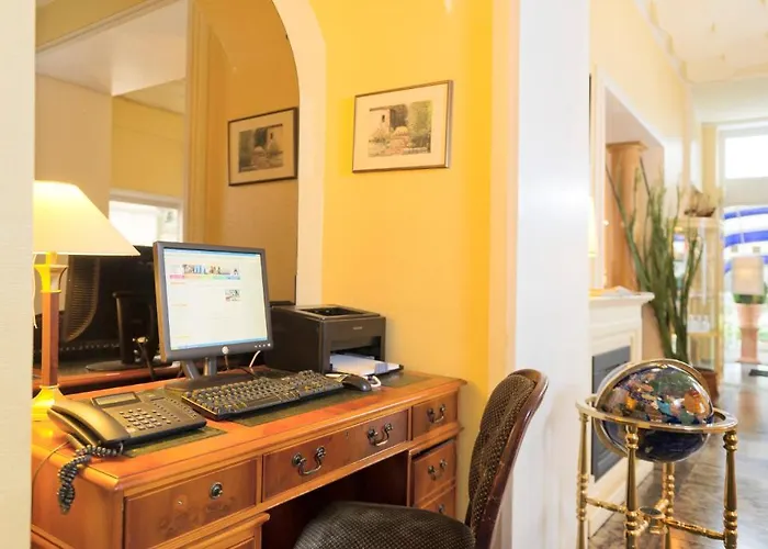 Eden Am Kurpark Bona