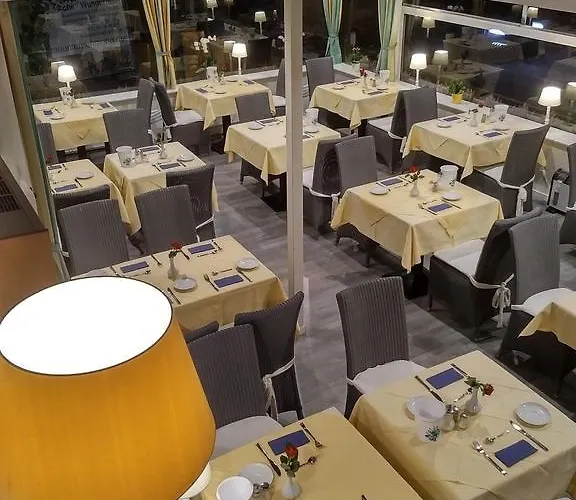 Eden Am Kurpark Hotel 3*