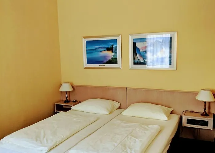 Eden Am Kurpark Hotel 3*