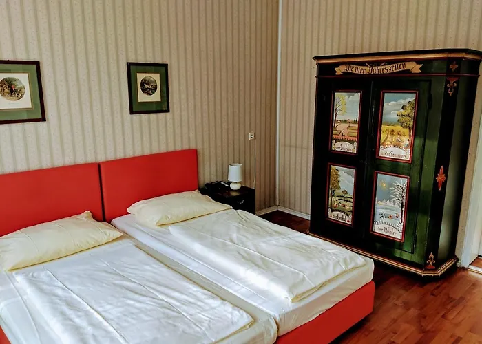 Eden Am Kurpark 波恩